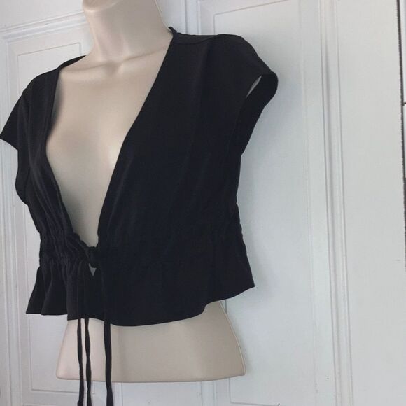 Crop Top Black Peplum Tie Front Babydoll Short Sleeve FOREVER 21 Womens Medium - Picture 2 of 10